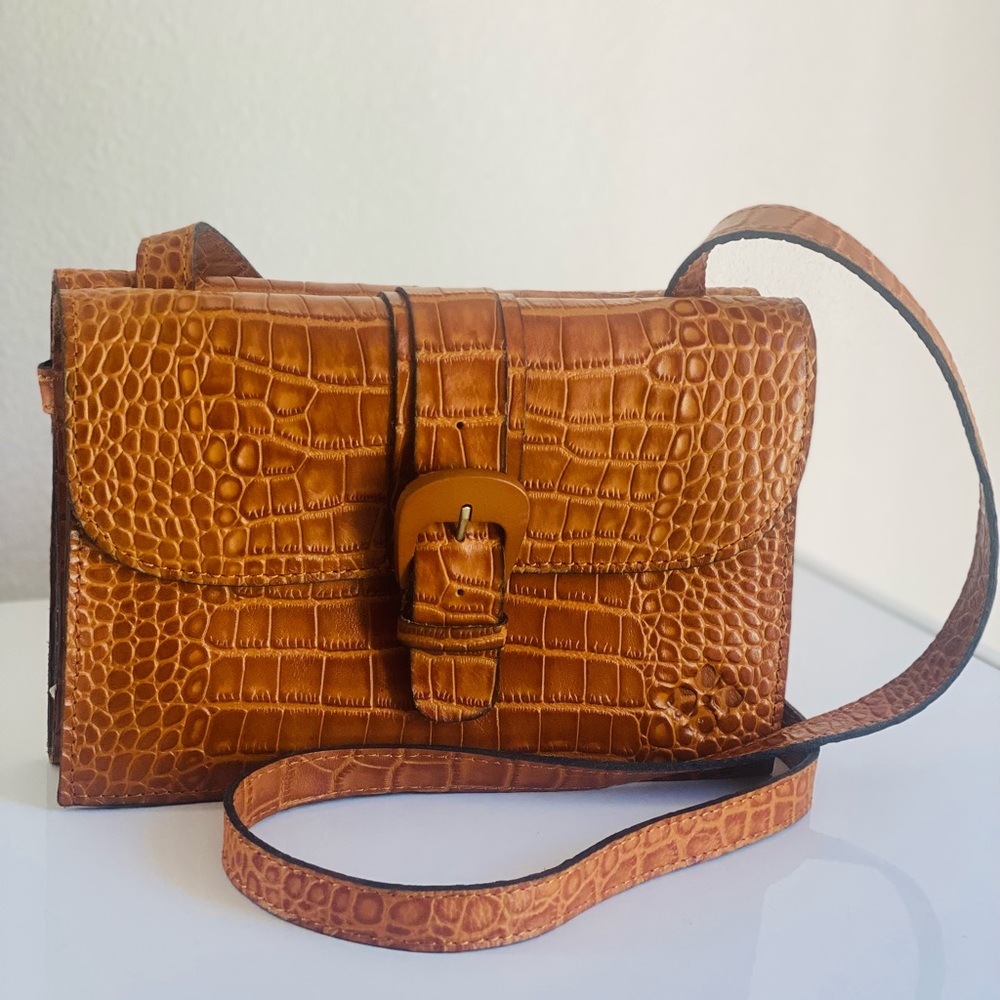 Patricia Nash Cognac Crossbody.
